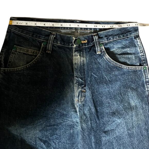 Vintage Wrangler Authentic Jeans 28x28 Blue Denim Straight Leg USA Made - Picture 3 of 6